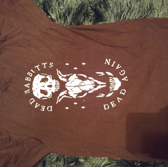 Craig Mabbitt Dead Rabbits Totem Tshirt Medium - Picture 3 of 4